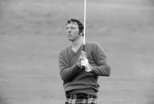 00677 Prints: 1974 Piccadilly World Match Play Championship at Wentworth, Friday 11th October 1974