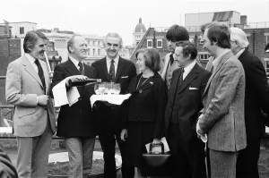 00823 Prints: The 1975 Royal Television Society Awards: Actor Gordon Jackson -The Performance Award