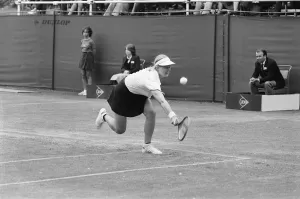 01065 Prints: 1982 Edgbaston Cup, inaugural event at the Edgbaston Priory Club in Birmingham, England