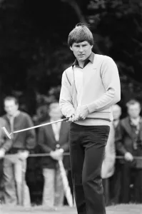 00678 Prints: 1983 SuntoryWorld Match Play Championship at Wentworth, Friday 7th October 1983