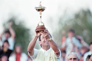 01477 Prints: 1989 Ryder Cup held 224 September 1989 at The Belfry in Wishaw, Warwickshire, England