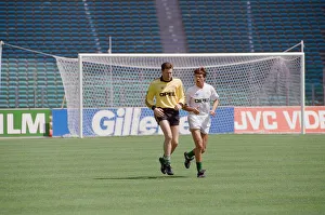 1990 World Cup Finals in Italy. Republic of Ireland goalkeeper Pat Bonner with