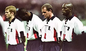 00305 Collection: 1998 World Cup Qualifier at Wembley Stadium. England 4 v Moldova 0