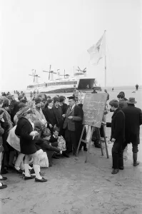 Schoolchildren Prints: Over 200 schoolchildren from Wood Green School, North London