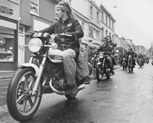 2000 Motorcycle Action Group members ride down Union Street