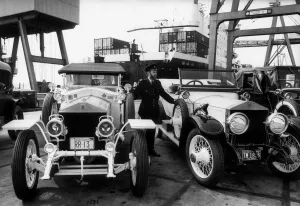 22 Vintage Rolls Royce cars arrive in Britain by ship from America