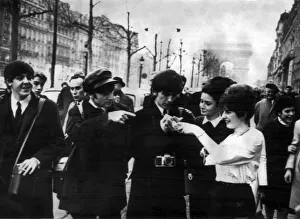 Group Shot Prints: 3 Beatles - John Lennon, Paul McCartney and George Harrison in Paris