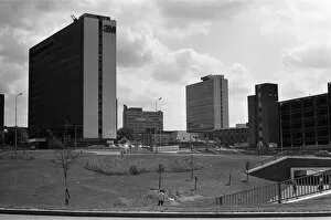 Images Dated 1st August 1982: 3M building, Bracknell, Berkshire. August 1982