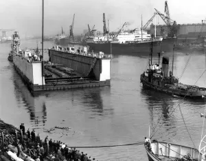Tugs Prints: The 400 foot floating dock for the Nigerian Port Authority left Swan Hunter