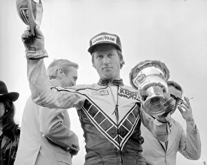 Images Dated 7th August 1978: 500cc British Grand Prix Motorcycle race at Silverstone Kenny Roberts celebrates