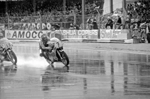Images Dated 7th August 1978: 500cc British Grand Prix Motorcycle race at Silverstone Apart from the bad weather