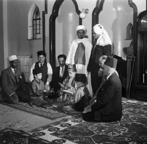 00017 Prints: Abdullah Satar at an Arab Ceremony in a Cardiff Mosque before leaving on a pilgrimage to