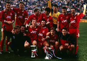 Aberdeen football players team celebrate after winning the Scottish League Cup 2-1