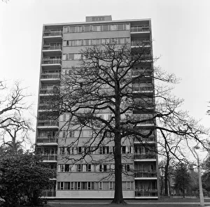 01030 Prints: The Ackroydon Estate skyscraper village adjoining Wimbledon Common