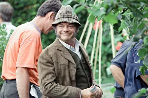 Drama Prints: Actor David Jason pictured during the filming of The Darling Buds of May