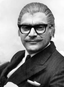 Actor David Suchet(26) is seen here in his dressing room after applying his stage make-up