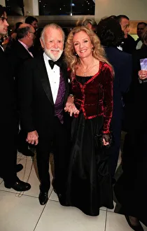 Premieres Prints: Actor John Mills with Actress daughter Hayley Mills at the Premier of Parent Trap