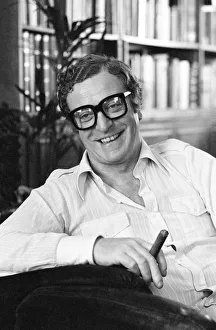 Actor Michael Caine gives an interview to a Sunday Mirror journalist
