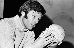 Rehearsals Prints: Actor Richard Chamberlain pictured at Birmingham Repertory Theatre during rehearsals for