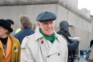 00717 Prints: Actor Richard Wilson at an NHS demonstration in Trafalgar Square. 20th November 1993