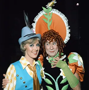 01370 Prints: Actor Stanley Baxter as the Pantomime Dame. December 1975