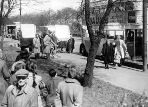 Film Set Prints: Actor Trevor Howard and Jean Simmons shooting a scene from the film The Couded Yellow in