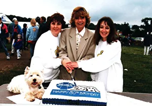 ACTRESS BRIONY McROBERTS AND WEE JOCK September 1997 (FROM HAMISH McBETH) GIVE P. D. S