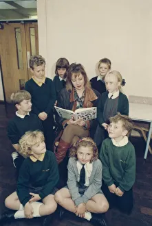 Actress Denise Welch takes on the role of storyteller as part of National Book Week