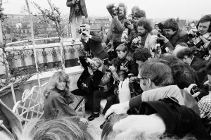 US actress Farrah Fawcett Majors pictured at a photo reception at the Dorcester Hotel in