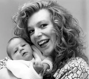 Medical Prints: Actress Gilly Coman opens the new antenatal unit at Liverpool Maternity Hospital
