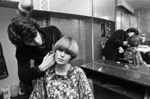 Actress Joanna Lumley models her Purdey'haircut with its creator