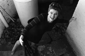 01095 Prints: Actress Judi Dench at home. 17th November 1967