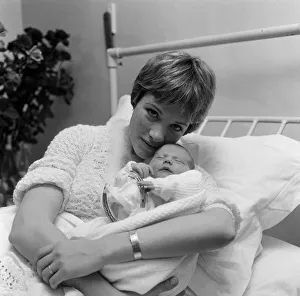 01044 Prints: Actress Julie Andrews of My Fair Lady fame pictured in the London Clinic with