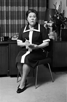 01177 Collection: Actress Peggy Mount in Clifton slimline dresses. 14th February 1973