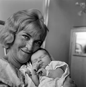 Newborn Prints: Actress Sheila Hancock with her newborn baby Melanie at Queen Charlottes Hospital