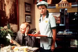 00142 Prints: Actress and singer Tracey Ullman with Labour MP Neil Kinnock in the video for her new