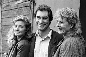 00930 Collection: Actress Vanessa Redgrave and her daughter Joely Richardson with Timothy Dalton in London