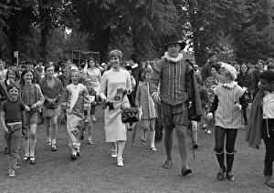 Warwick Prints: Actress Wendy Craig paid a visit to Warwick to open the Emscote Lawn School Elizabethan