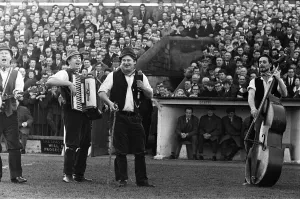 01402 Prints: Adge Cutler and The Wurzels perform before the fans at the Bristol City ground