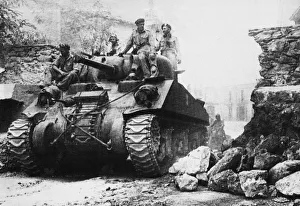 The advance northwards in the 8th army zone of operations, Italy