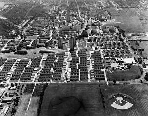 01035 Collection: Aerial View of Danepark part of the Orchard park Estate, Hull Circa 1987