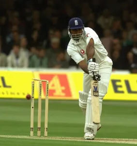Aftab Habib Being Bowled By Dion Nash During Day One Of England V New Zealand Cricket