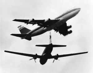 00044 Prints: Air- Aircraft-Civil: A near miss or was it? It looks like the moment everyone sighed with