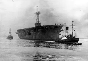 Tugs Prints: The aircraft carrier HMS Vindex arriving at the River Tyne from Rosyth on her way to her