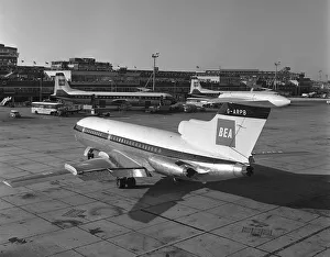 Civil Prints: Aircraft DeHavilland DH 121 Trident 1C September 1962 DeHavilland Trident 1C