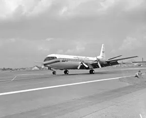 Aircraft Vickers Vanguard Sept 1960 Vickers Vanguard in the colours of Trans
