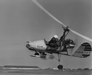 Aircraft Wallis Autogyro - August 1967 Group Captain Ken McHaddie demonstrates