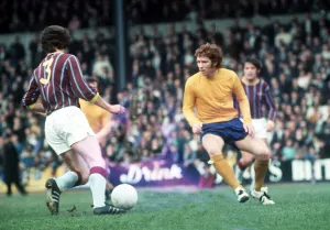 Alan Ball of Everton in action during the league match against Crystal Palace May
