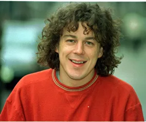 Alan Davies actor January 1998 At a photocall in London to announce the second