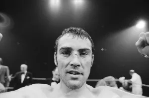 Alan Minter vs Gratien Tonna (second fight) for the European middleweight title at Empire